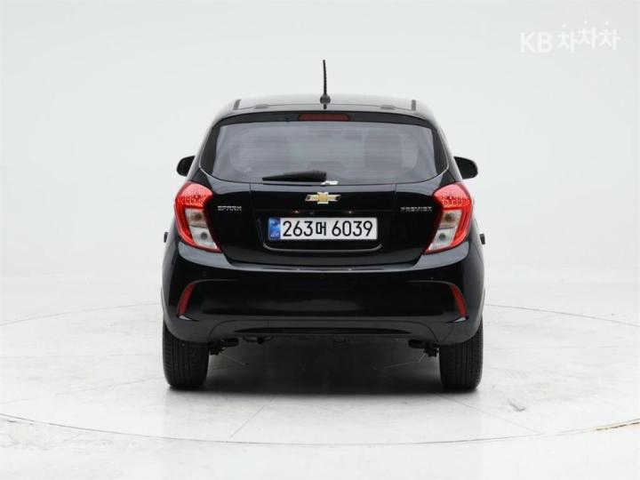 Chevrolet Spark Premier Base Type 6