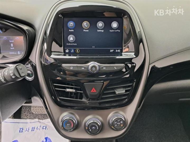 Chevrolet Spark Premier Base Type 10