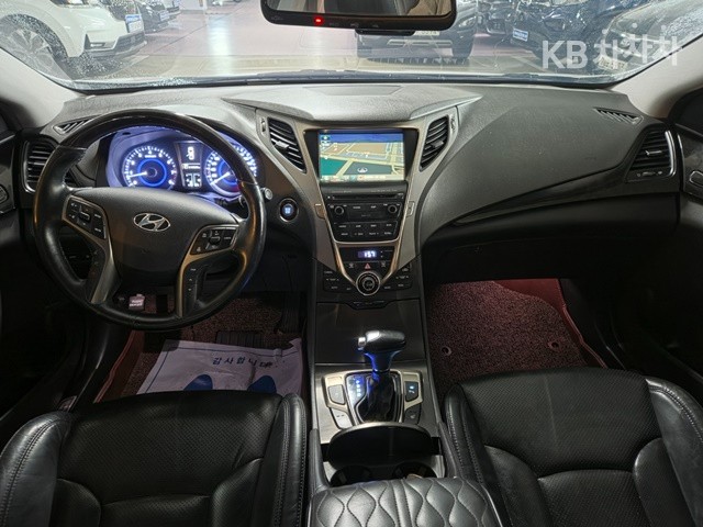Hyundai Grandeur — miniaturë 9
