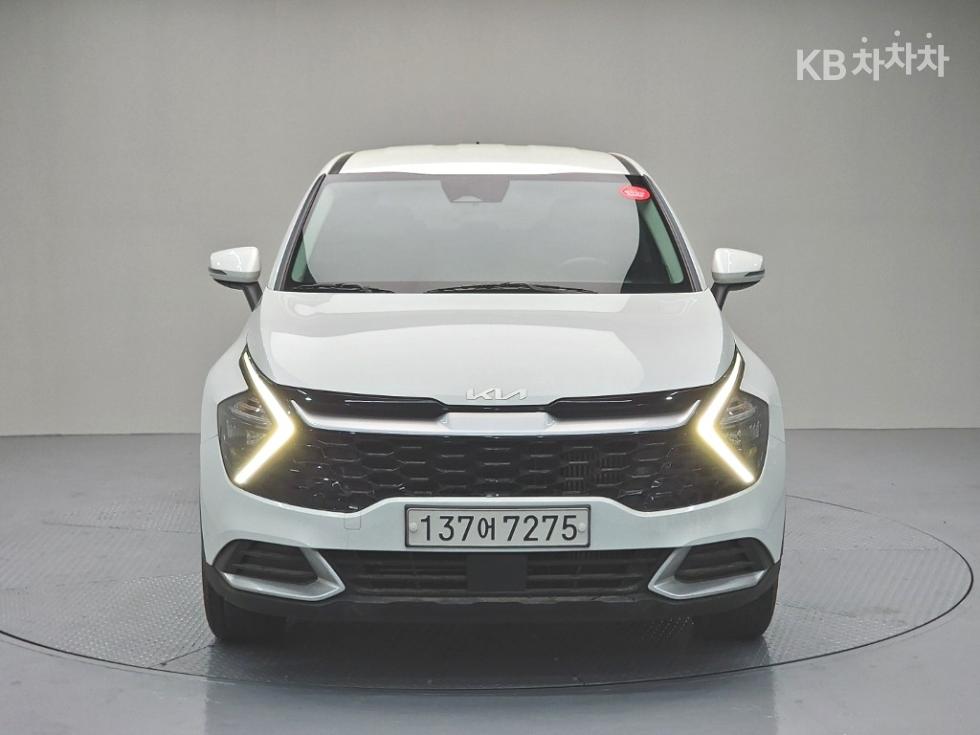 2022 - kia sportage