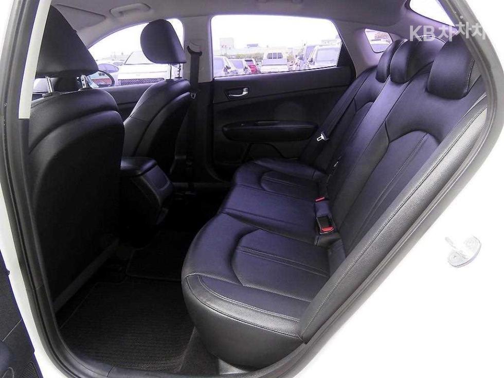 2016 - kia k5