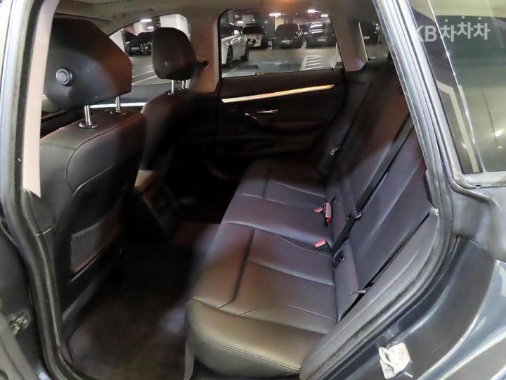 BMW 3 Series GranTurismo GT 320d F34 13 year ~ 8