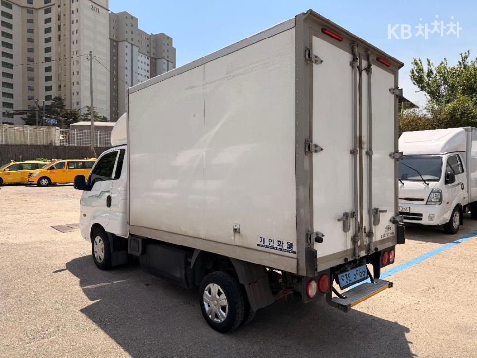 2023 - kia bongo iii