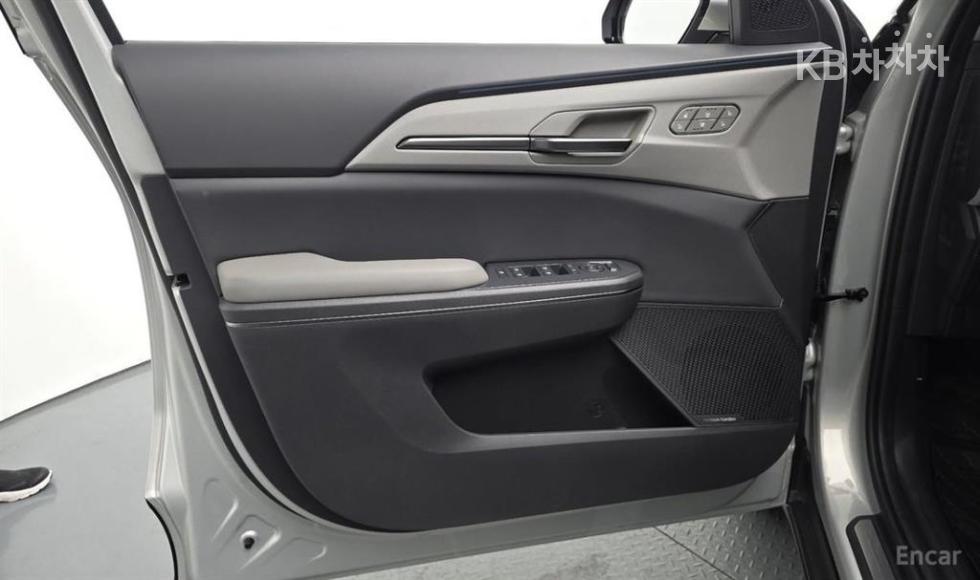 2026 - kia ev5