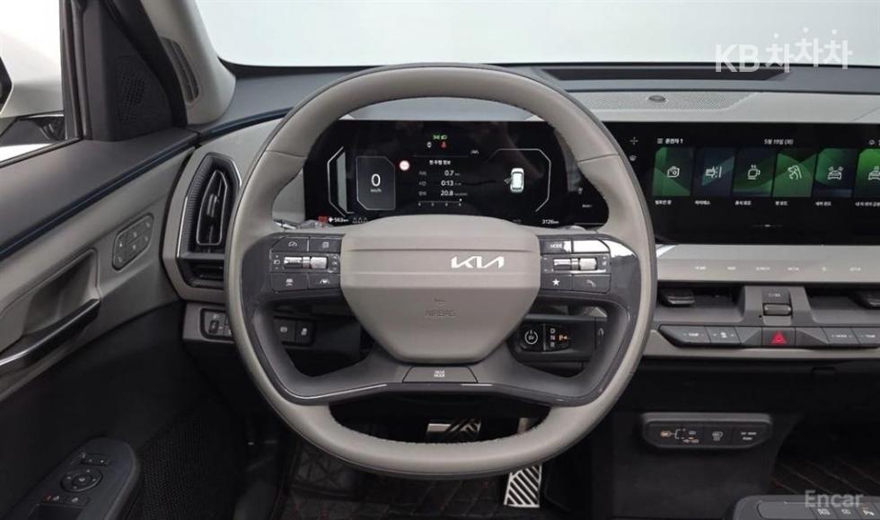 2026 - kia ev5