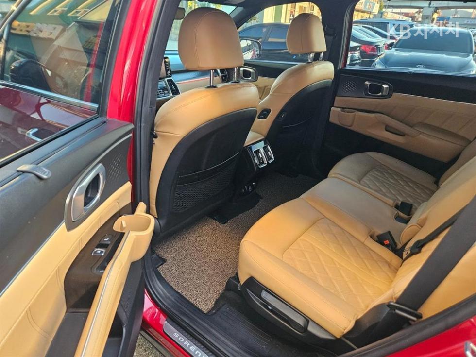 2023 - kia sorento