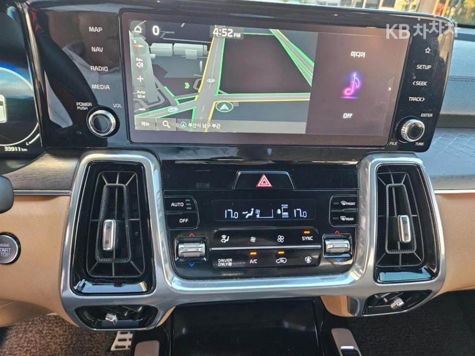 2023 - kia sorento