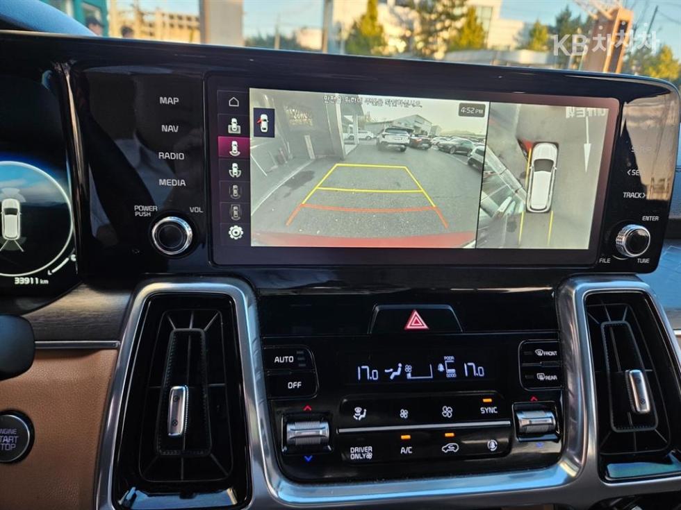 2023 - kia sorento