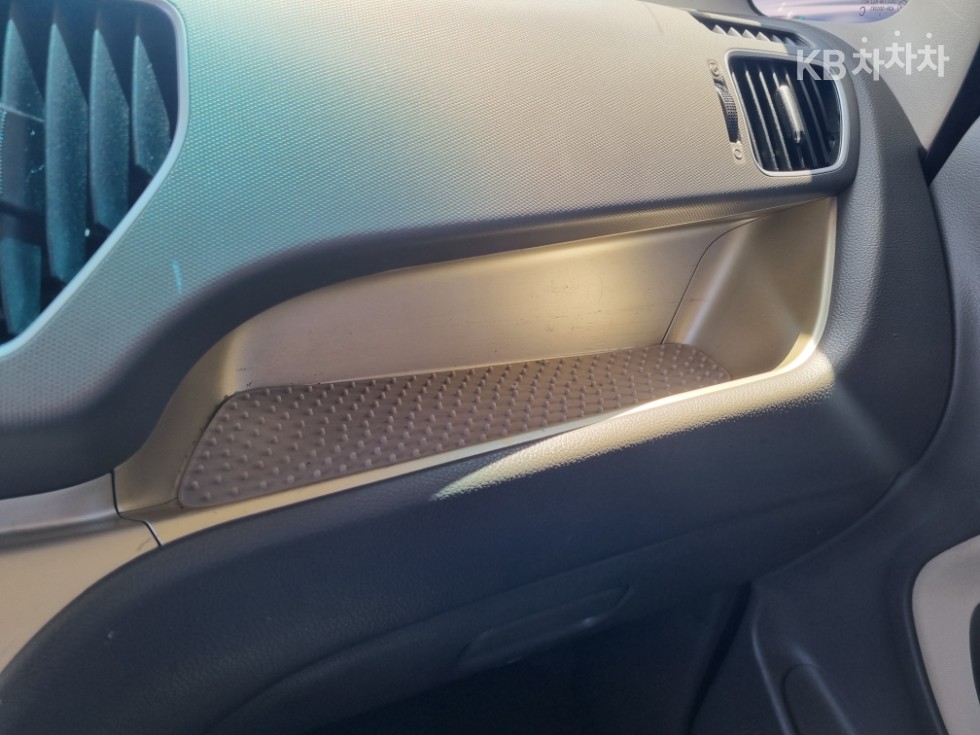 2013 - kia ray