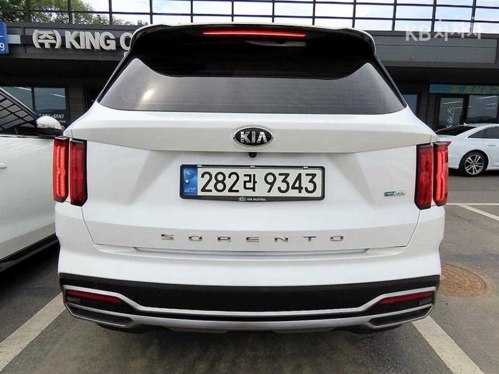 2021 - kia sorento