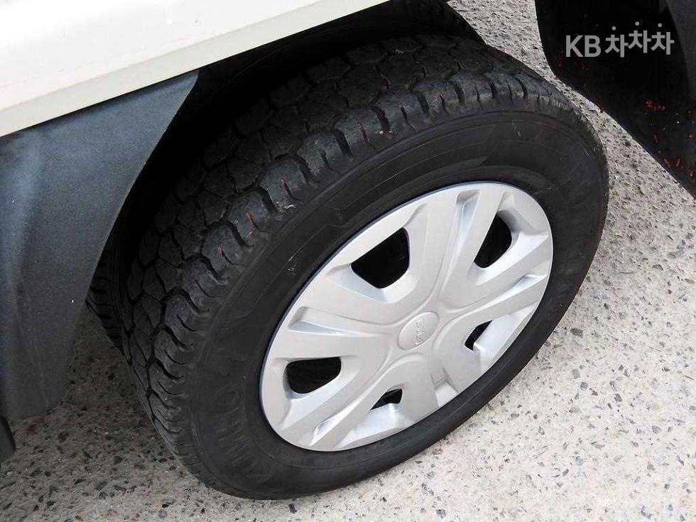 2023 - kia bongo iii