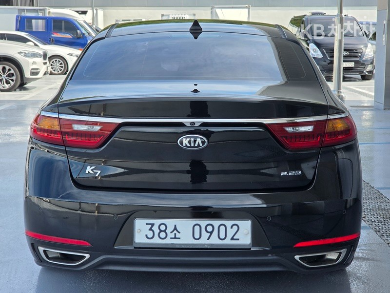 2016 - kia k7