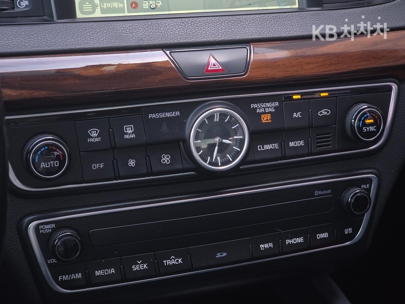 2016 - kia k7