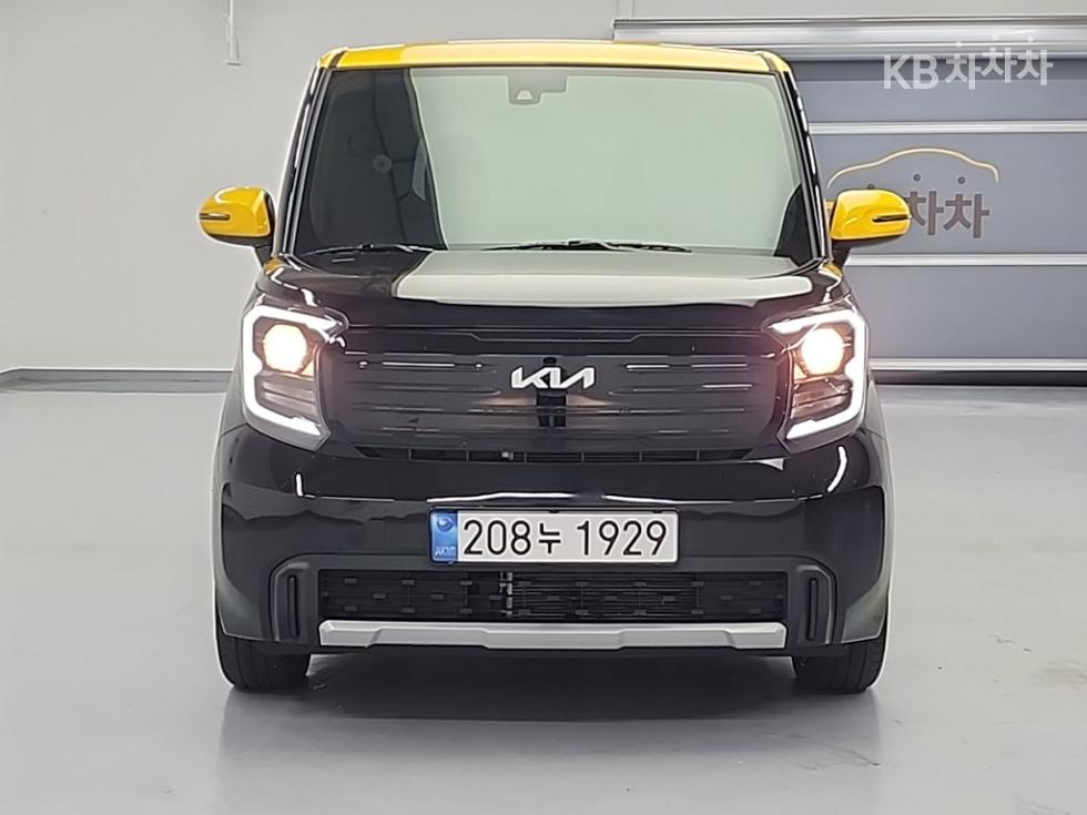2023 - kia kia