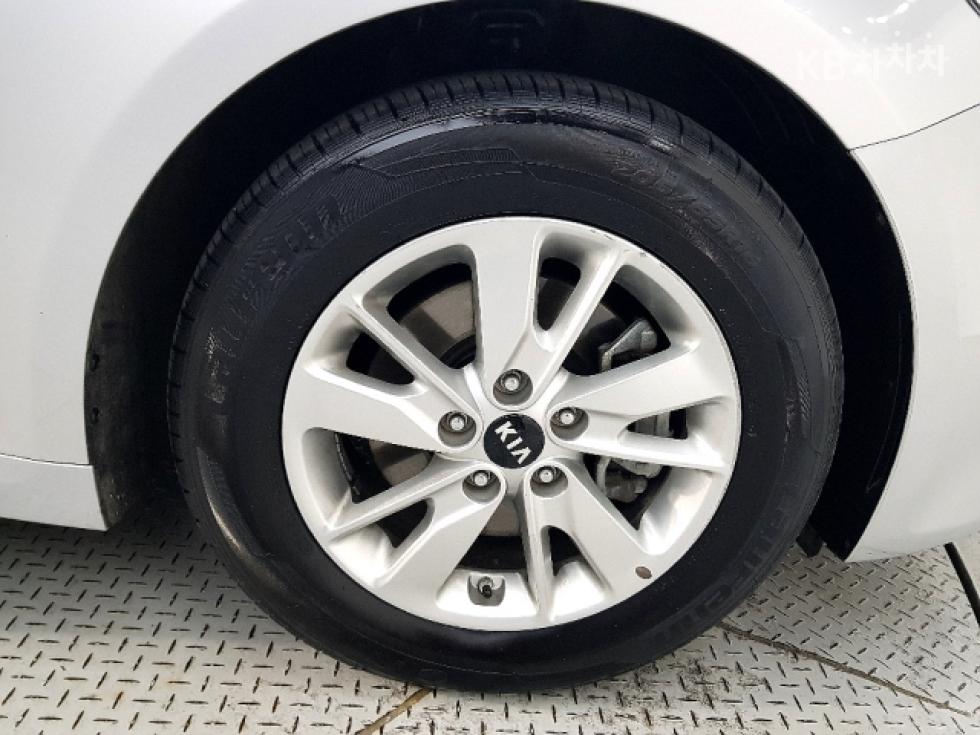 2016 - kia k5