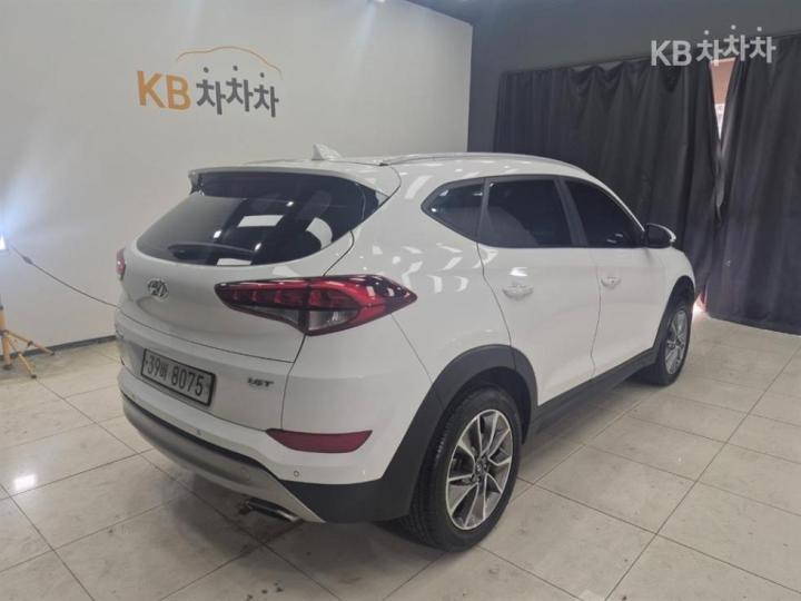 Hyundai Tucson Gasoline Turbo GDi 1.6T 2WD Premium 5