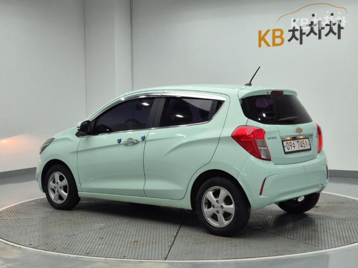 Chevrolet Spark The Next LT Plus 3