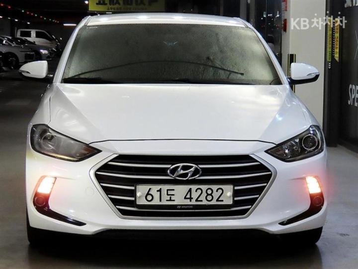 Hyundai Avante AD 1.6 GDi Value Plus 3