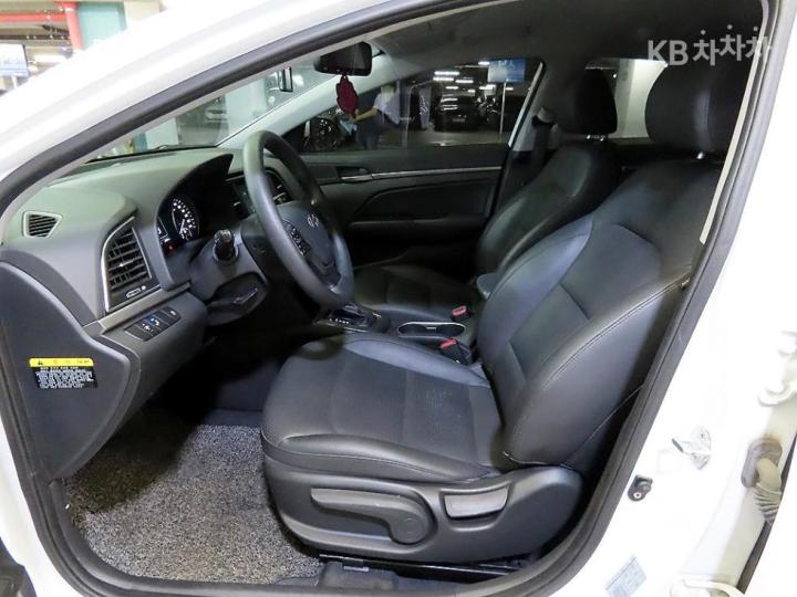 Hyundai Avante AD 1.6 GDi Value Plus 7