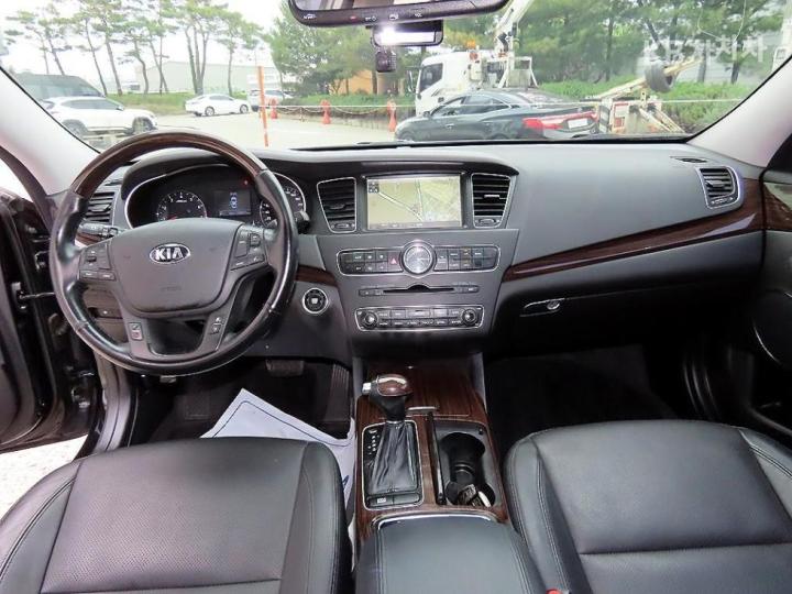 Kia K7 2.4 GDI Prestige 8