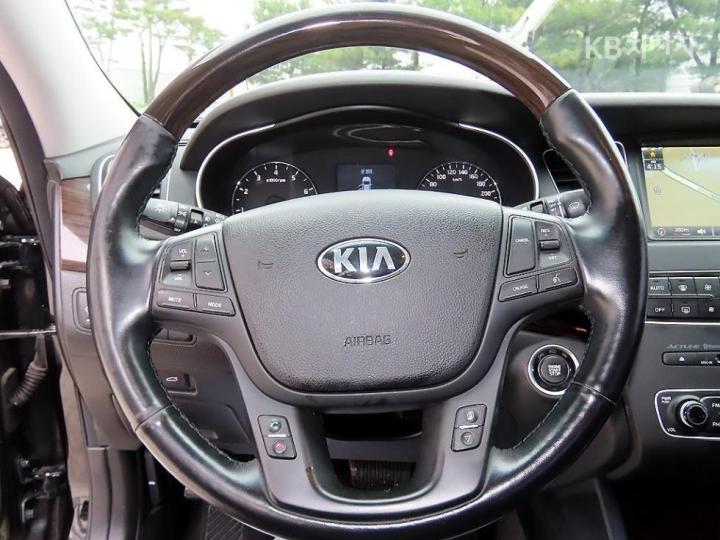 Kia K7 2.4 GDI Prestige 9