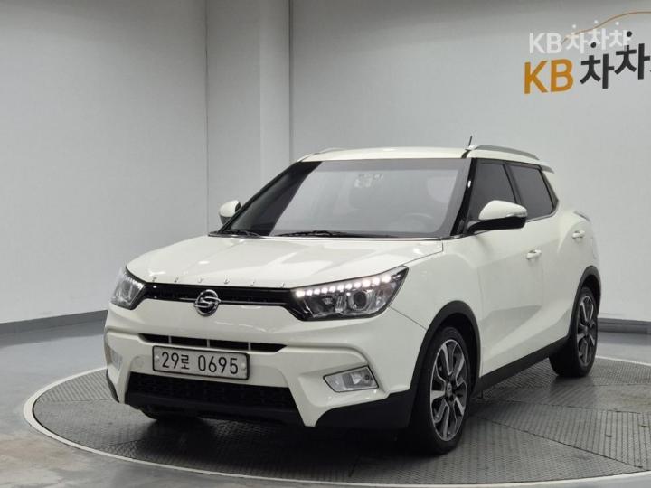 KG Mobility (Ssangyong) Tivoli Diesel LX Base Type