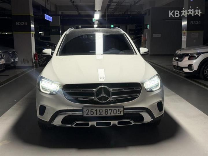 Mercedes-Benz GLC-Class X253 300 4Matic Base Type 3