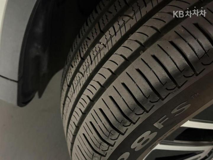 Mercedes-Benz GLC-Class X253 300 4Matic Base Type 7