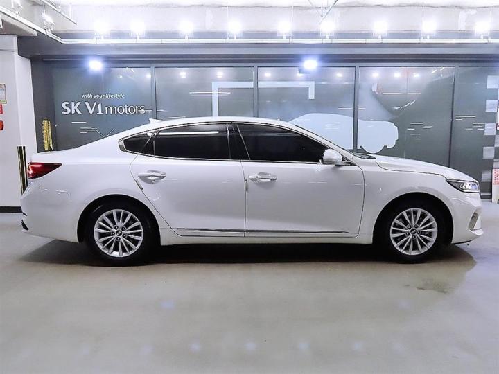 Kia K7 Premier 3.0 LPi Trendy 4