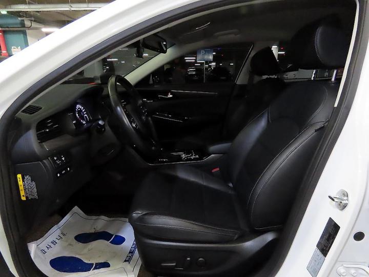 Kia K7 Premier 3.0 LPi Trendy 7