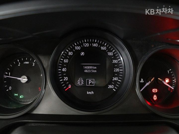 Renault SM6 1.5 dCi SE 6