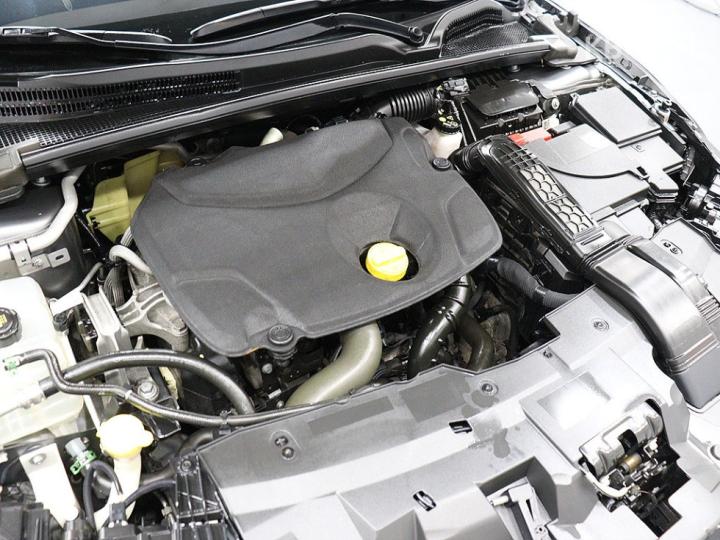 Renault SM6 1.5 dCi SE 7