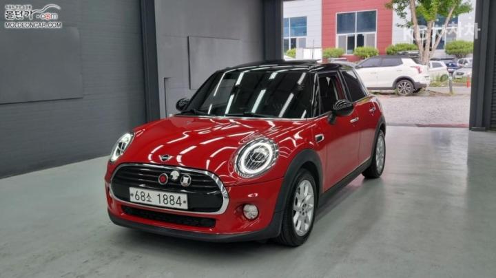 Mini Cooper 5 Duo 1.5 High Trim