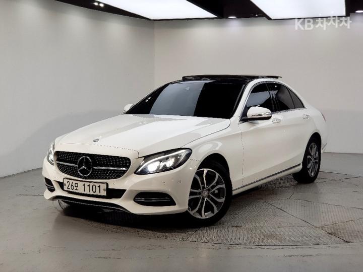 Mercedes-Benz C-Class C220 BlueTEC Panoramic sunroof W205