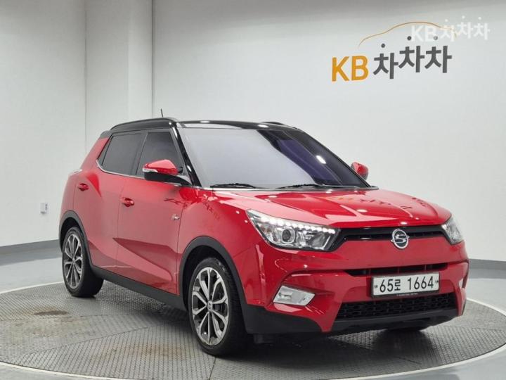 KG Mobility (Ssangyong) Tivoli Gasoline LX 4WD Base Type 5