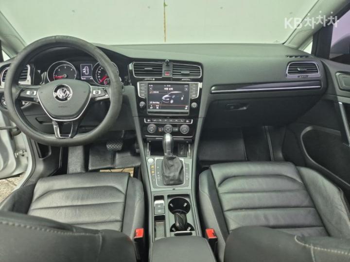 Volkswagen Golf 2.0 TDI MK7 DSG GTD 6