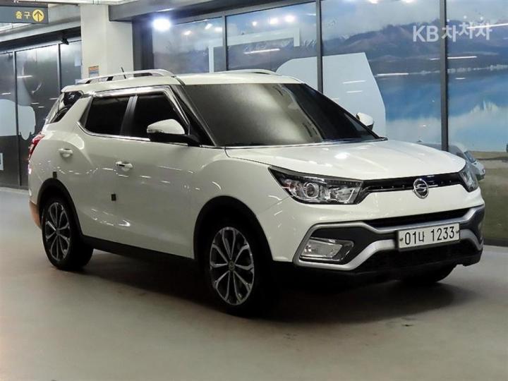 KG Mobility (Ssangyong) Tivoli Air 2WD IX