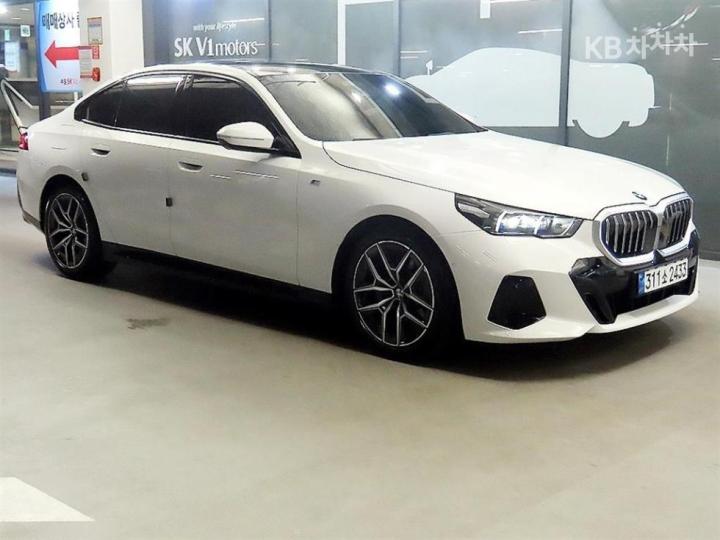 BMW 5 Series New G60 520i M Sport
