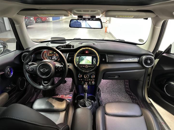Mini Cooper 3 Duo S 2.0 Base Type 10