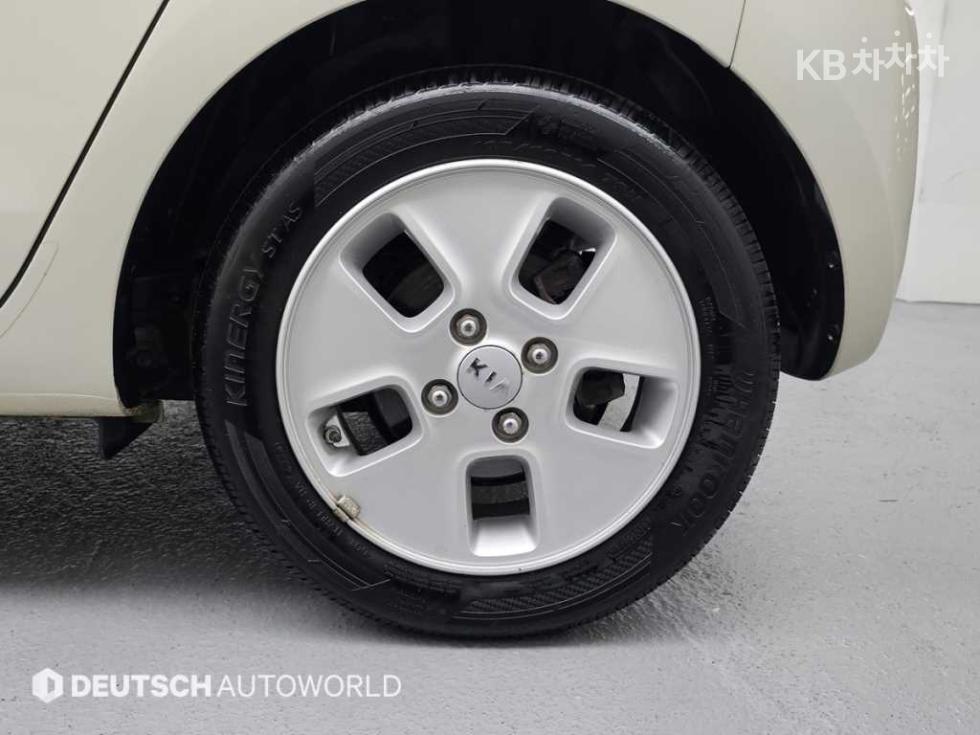 2018 - kia ray