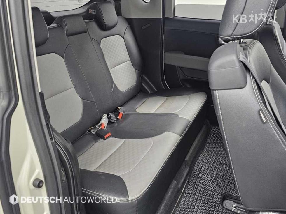 2018 - kia ray