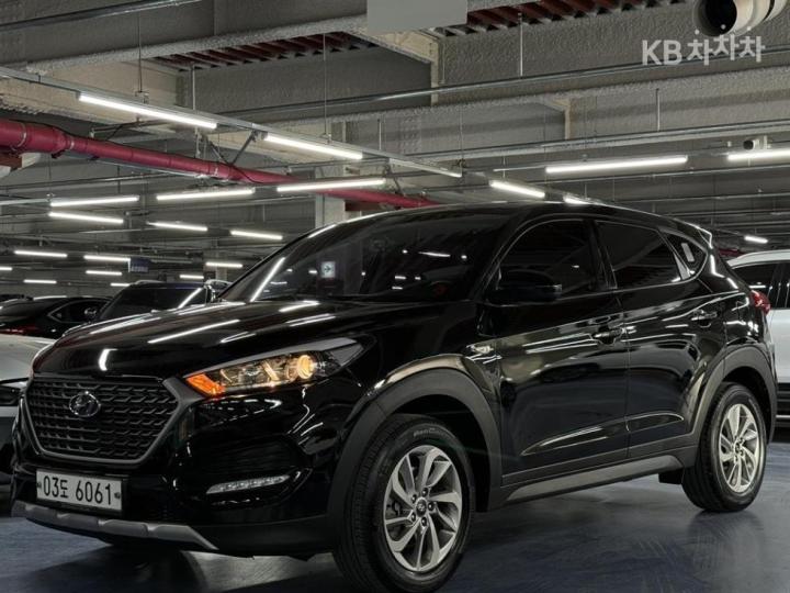 Hyundai Tucson Diesel e-VGT UⅡ 1.7 2WD Smart