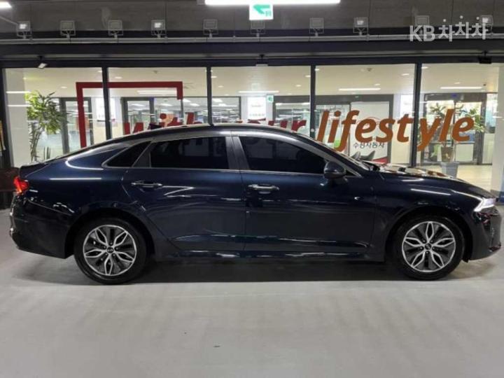 Kia K5 Hybrid 2.0 HEV Prestige 4