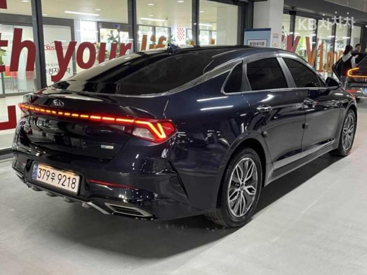 Kia K5 Hybrid 2.0 HEV Prestige 5