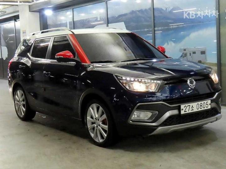 KG Mobility (Ssangyong) Tivoli Air 2WD IX