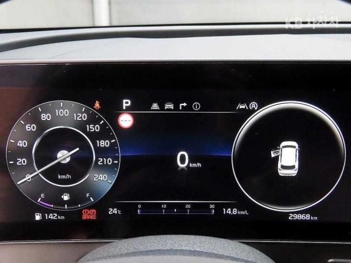Kia Sportage The G1.6 T-GDI 2WD Noblesse 9