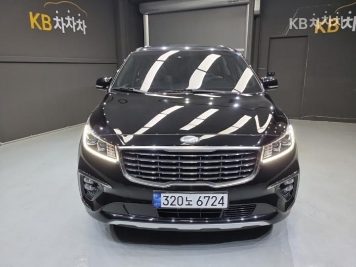 Kia Carnival 2.2 Diesel Prestige