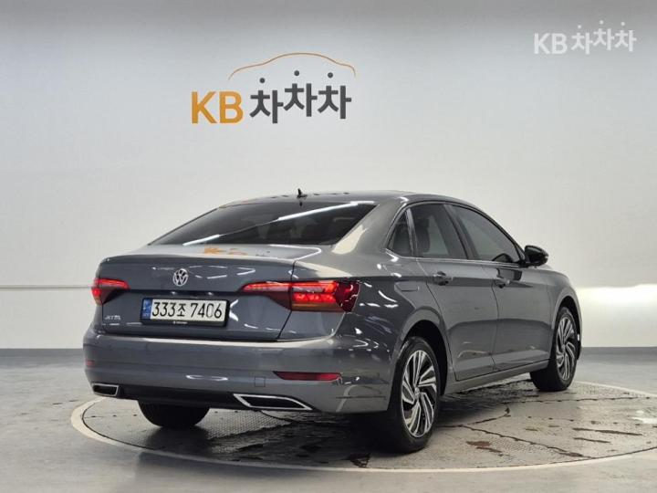 Volkswagen Jetta The 1.4 TSI Prestige 4