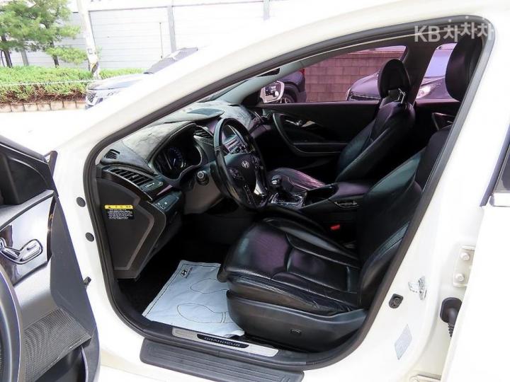 Hyundai Grandeur HG HG240 Modern 6