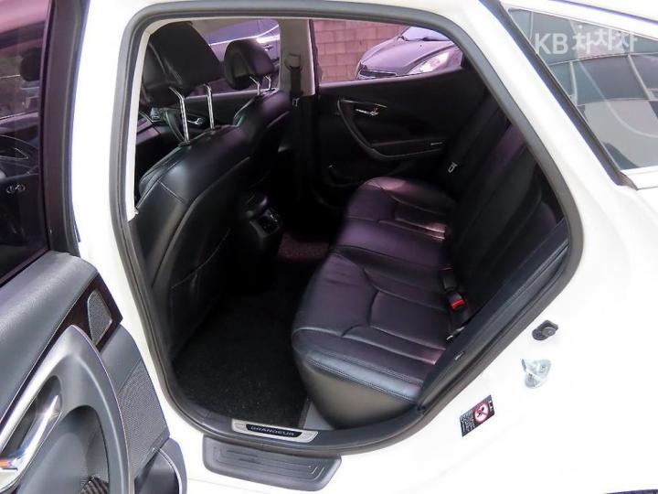 Hyundai Grandeur HG HG240 Modern 7